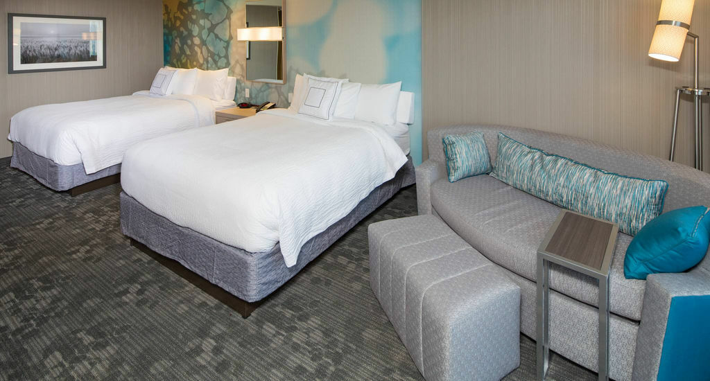 Courtyard By Marriott Dallas Midlothian At Midlothian Conference Center Exterior foto